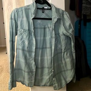 H&M green light flannel